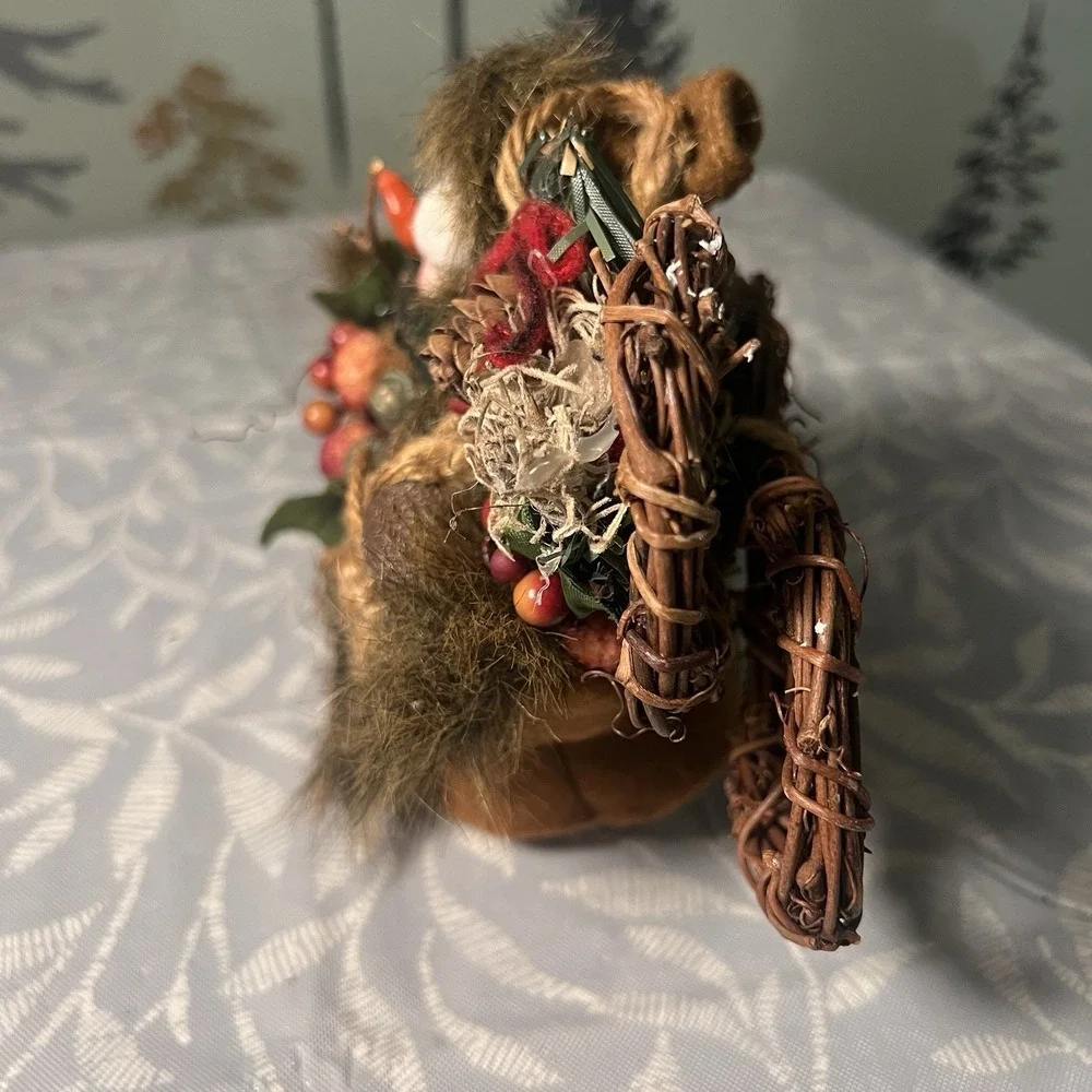 Woodland‎ Mountain Snowman Resin Figurine Tabletop Display
